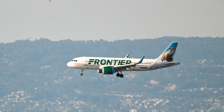 Image: A Frontier Airlines plane