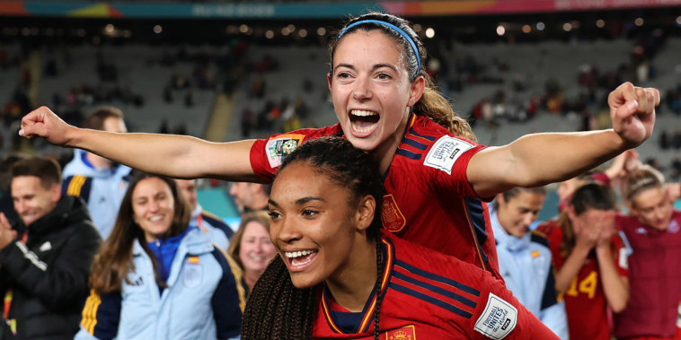 Ambos países buscan aprovechar la infraestructura de la Copa Mundial de la FIFA 2026 para albergar el Mundial Femenil un año después.