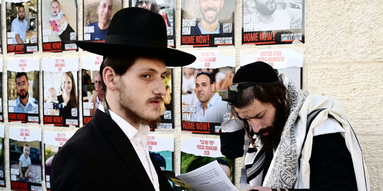Israek Ultra-Orthodox Jews War