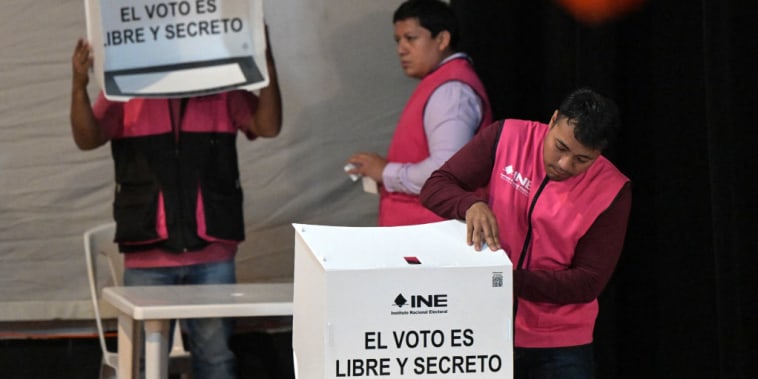 MEXICO-ELECTION-PRISON-VOTING