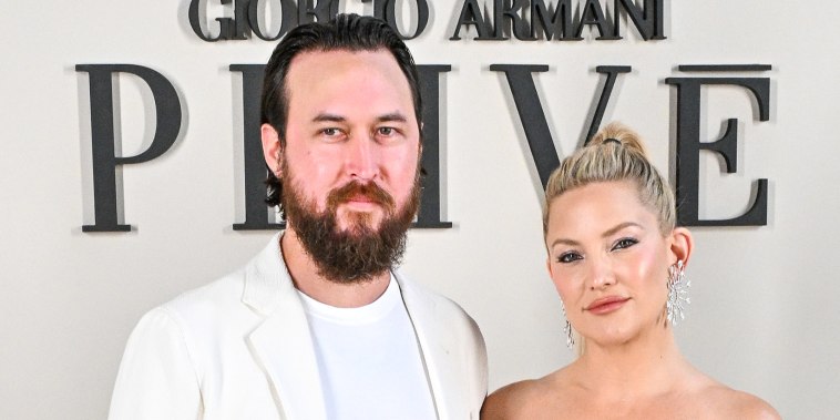Danny Fujikawa and Kate Hudson attends the Giorgio Armani Privé Haute Couture Fall/Winter 2023/2024 show as part of Paris Fashion Week  on July 04, 2023 in Paris, France.