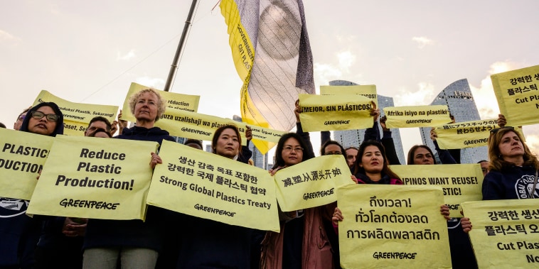 As delegates from 175 countries gathered in Busan, South Korea, on Monday for the fifth round of talks aimed at securing an international treaty to curb plastic pollution, lingering divisions cast doubts on whether a final agreement is in sight.