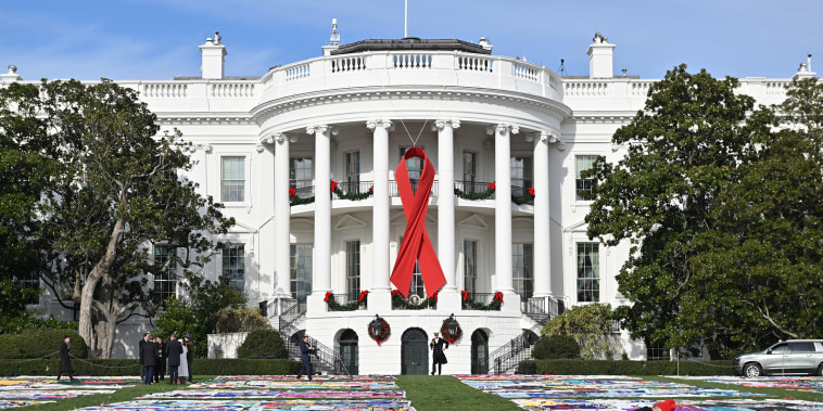 US-POLITICS-HEALTH-AIDS-BIDEN