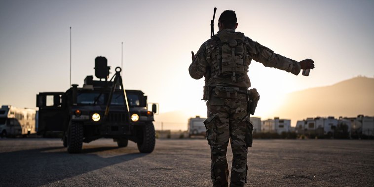 Soldiers support federal operation in Southern California