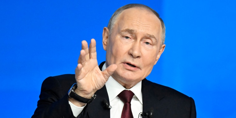 Image: RUSSIA-POLITICS-PUTIN-PRESSER