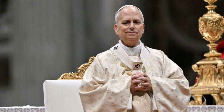 Image: VATICAN-RELIGION-CHRISTMAS-MASS