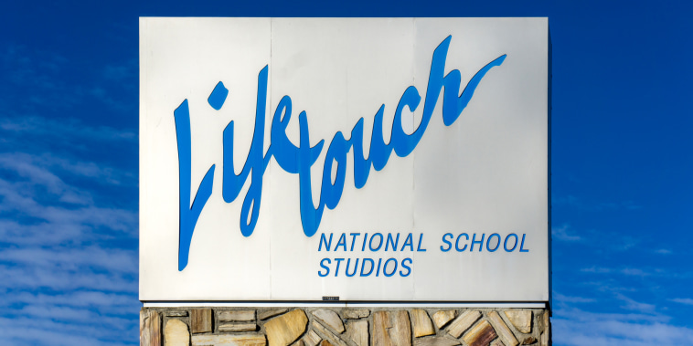 A sign for Lifetouch National School Studios