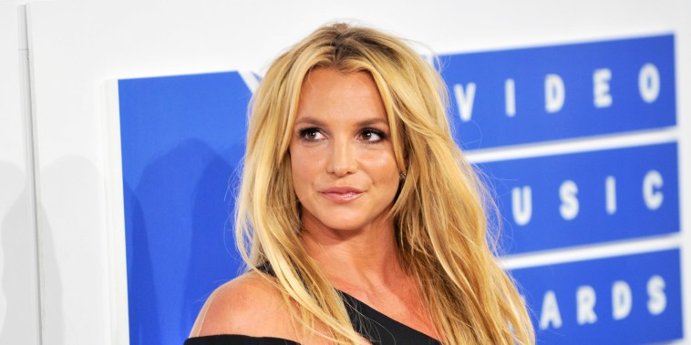 2016 MTV Video Music Awards - Arrivals