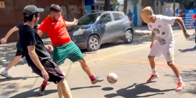 Reta Mexa street soccer.