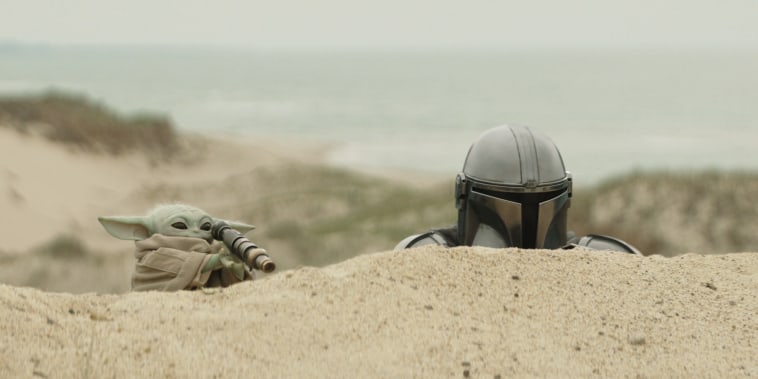 A scene from "The Mandalorian and Grogu"