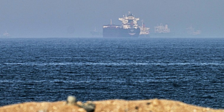 EE.UU. niega que Iran haya atacado sus buques en Ormuz tras anunciar que escoltará barcos allí