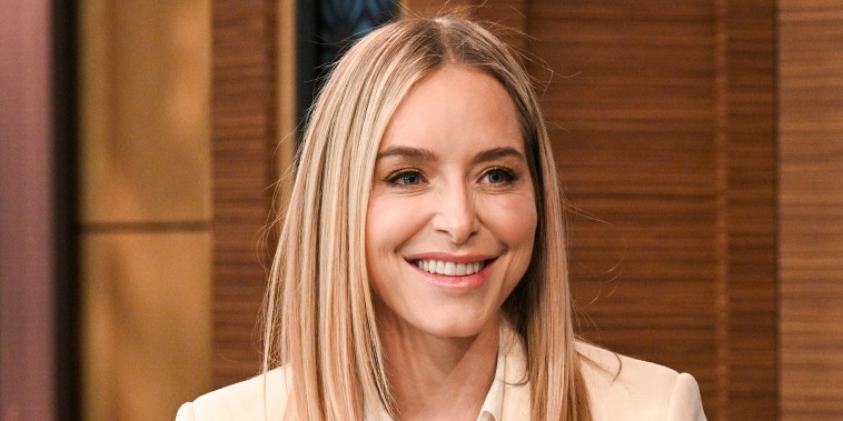 Jenny Mollen smiles