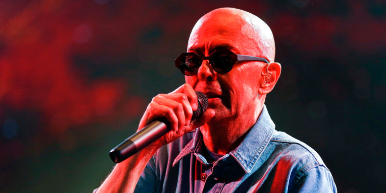 Muere ‘El Indio’ Solari, emblema del rock argentino y uno de sus artistas más queridos