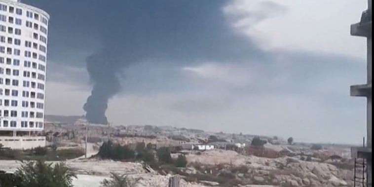 La "masiva ola de ataques" de EE.UU. a Irán parece expandir la guerra, que ahora roza a otros países