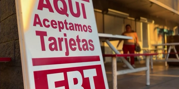 Millones de personas se quedan sin los alimentos del programa SNAP tras los recortes de Trump