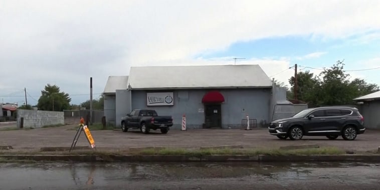 Investigan como crimen de odio doble homicidio en un bar de Arizona