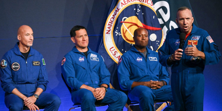Quién es Frank Rubio, el único astronauta latino en la misión Artemis III