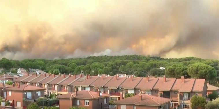 España declara la emergencia nacional por incendios forestales cerca de Madrid
