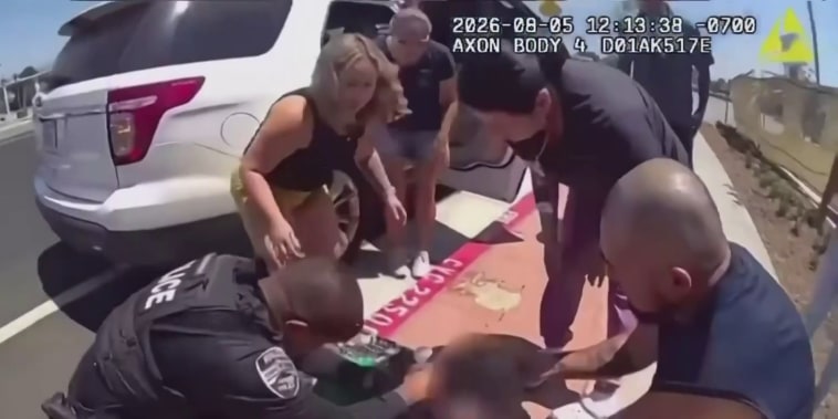 Policía salva a niño de 3 años que se ahogaba con su propio vómito