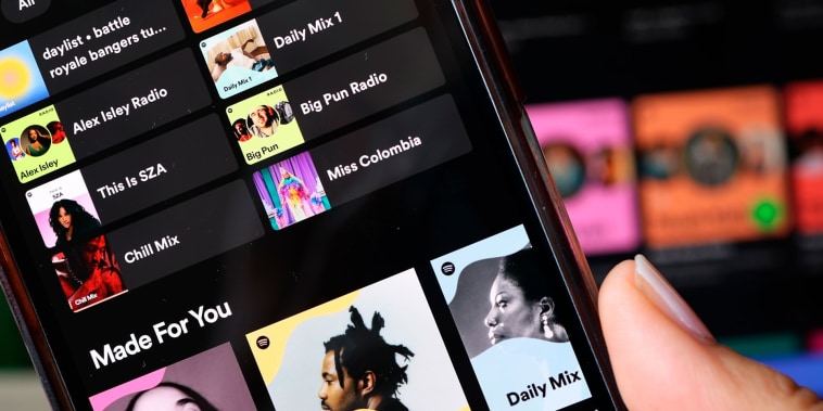 Spotify celebra 20 años con una experiencia interactiva para usuarios