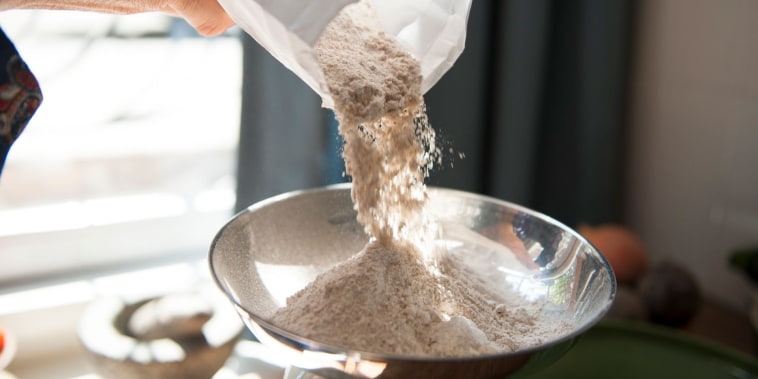 Nutricionista explica por qué debemos cambiar la harina blanca