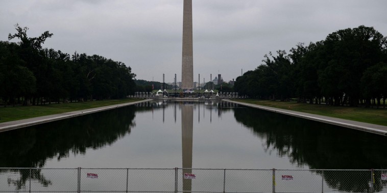 Volverán a vaciar la piscina del National Mall por nuevos daños