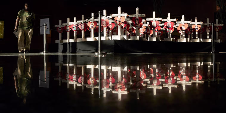 Image: Las Vegas shooting memorial