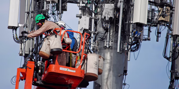 Image: 5G cell tower