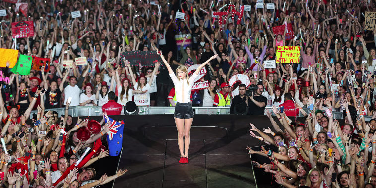 Seven-time Grammy winner Taylor Swift concluded the Australian leg of her RED tour, playing to a sold-out crowd of more than 40,000 fans, at Etihad Stadium on December 14, 2013 in Melbourne, Australia. Swift is the first solo female artist in twenty years to undertake a national stadium concert tour of Australia, the last being Madonna in 1993.