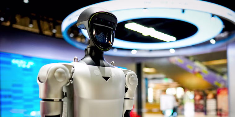  Unitree G1 humanoid robot.