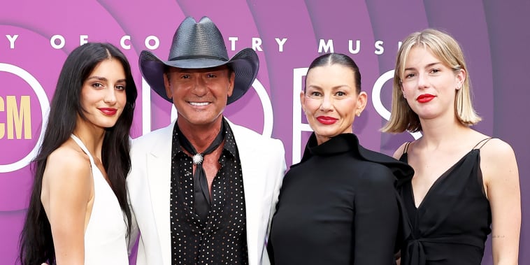 Tim McGraw’s Daughters Join Him to Sing ‘Last Dollar’: 'They’re all grown up now!’
