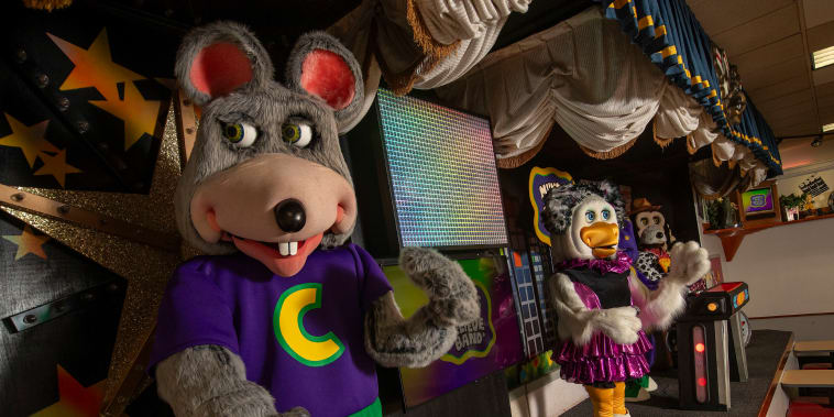 Chuck E. Cheese gets a rebrand — which means no more animatronic band