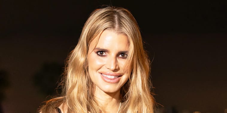 Jessica Simpson Celebrates Daughter Maxwell’s 6th Grade Graduation With Sweet Selfie