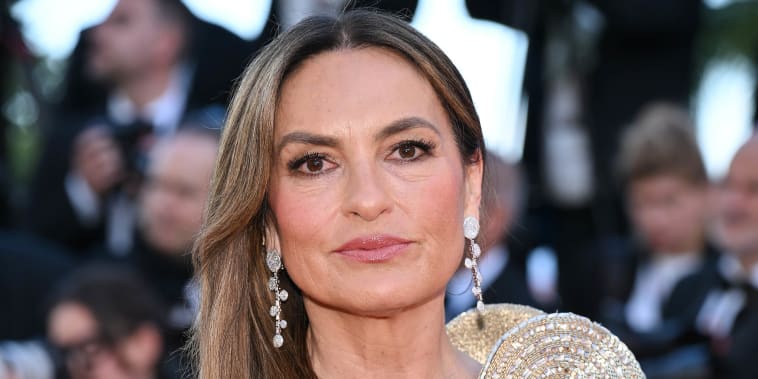 Mariska Hargitay on the Stunning Moment She Learned About Biological Dad: 'Jolt Went Through My Body'