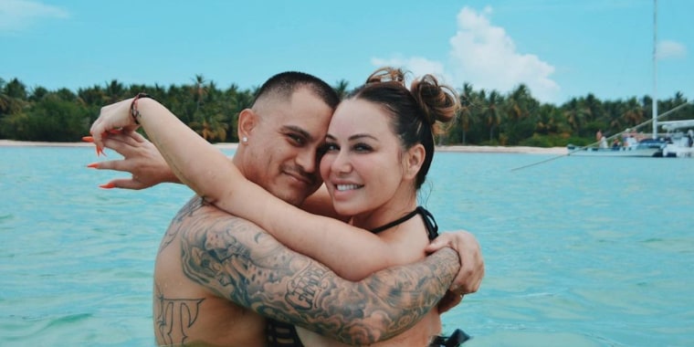 Chiquis Rivera viajó a la playa para celebrar su cumpleaños con su novio Emilio y vivir días ardientes de amor y diversión.