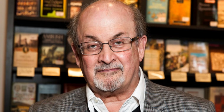 El autor Salman Rushdie durante un evento literario celebrado en Londres, el 6 de junio de 2017.