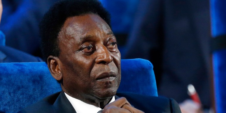 Pelé attends the 2018 World Cup draw