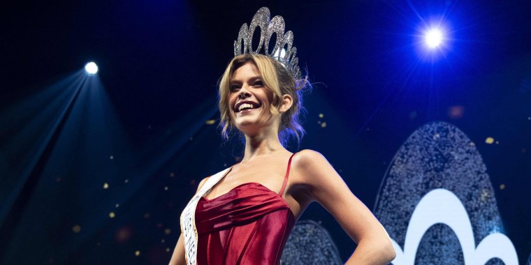 Rikkie Kolle after being crowned winner in the Miss Netherlands beauty pageant