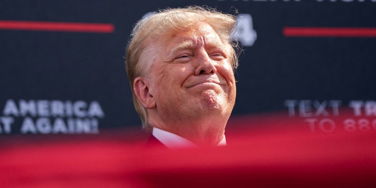 Donald Trump Speaks In South Carolina As He Campaigns For President