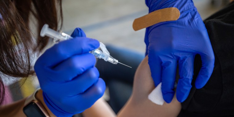 A flu and covid vaccine clinic at Kaiser Permanente Pasadena.