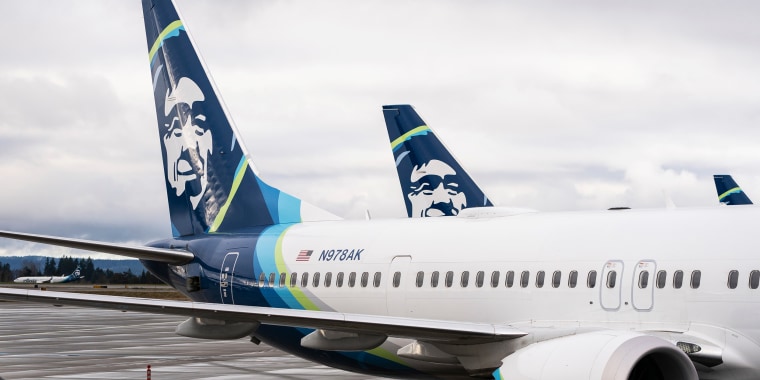 Alaska Air Grounds Boeing 737 Max-9 Fleet After Midair Blowout