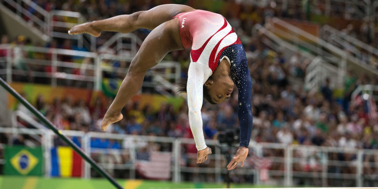 La gimnasta estadounidense sorprendió al mundo cuando se retiró de los Juegos Olímpicos de Tokio 2020 aludiendo a su salud mental.