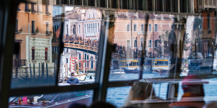 Venice?Wants to Combat 'Overtourism' With New €5 Entrance Fee