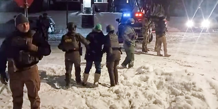 Video showing woman who is a U.S. citizen, being detained by DHS officers in Minneapolis 