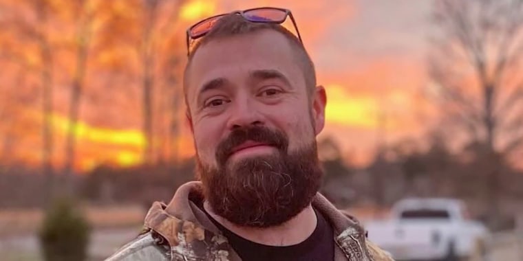 Retiran cargos por homicidio al candidato a sheriff en Arkansas