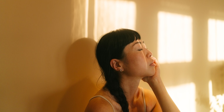 Portrait of a mid adult Asian woman
