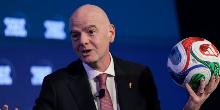 Infantino dice que "con seguridad" Irán jugará en el Mundial