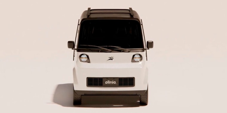 Presentan auto 100% eléctrico diseñado por ingenieros mexicanos