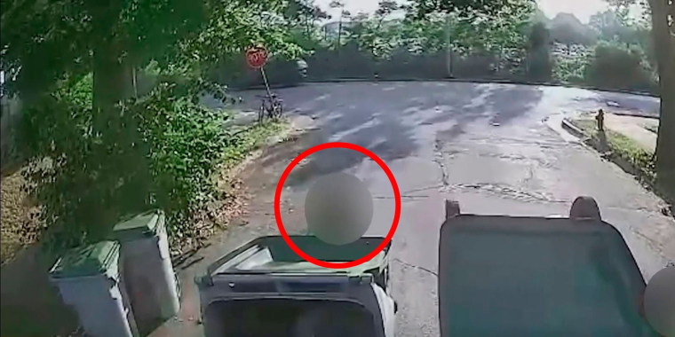 Explota un tanque de oxígeno en un contenedor de basura