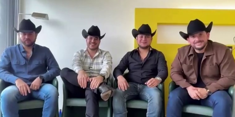 Calibre 50 estrena 'Mi problema' mientras celebra un nuevo récord